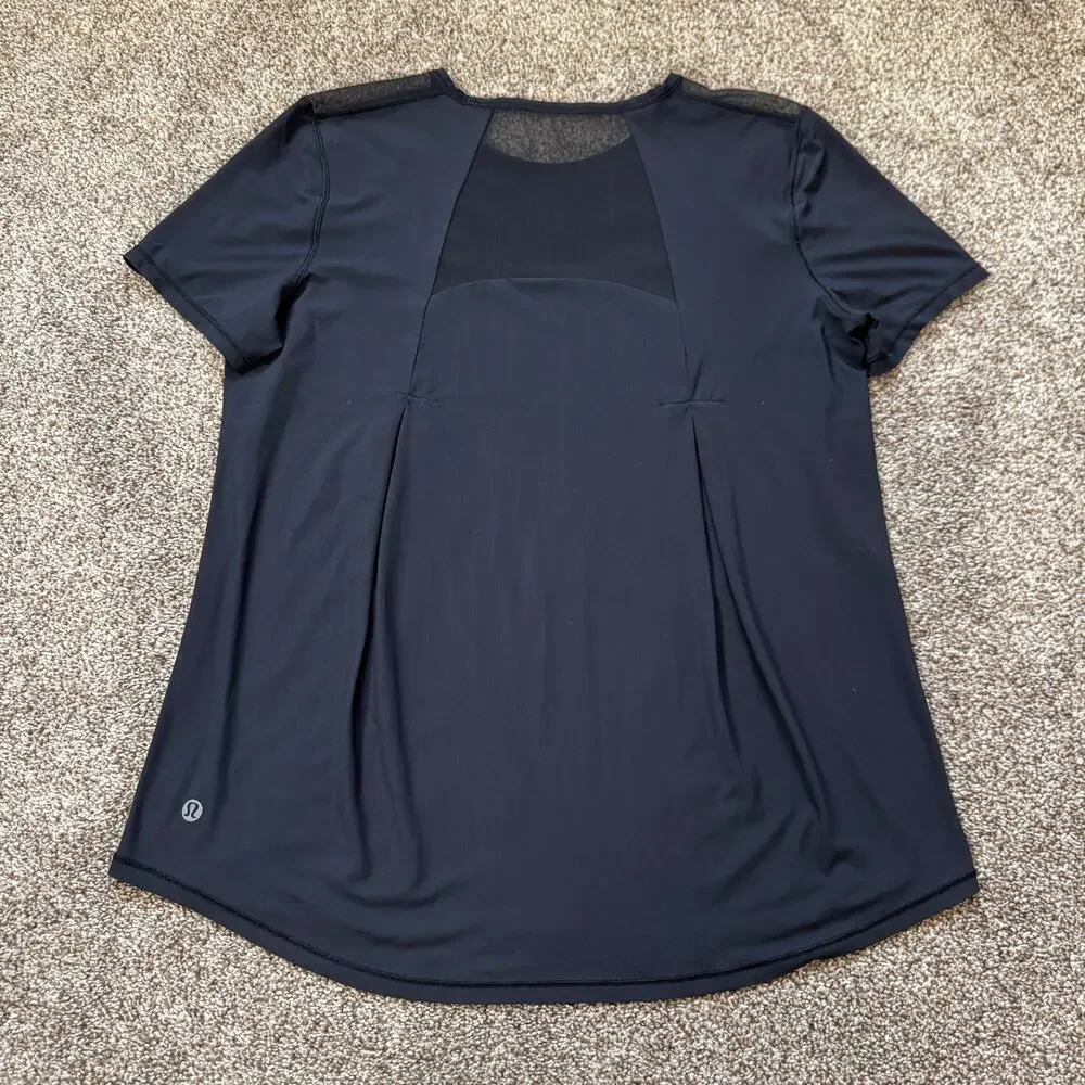 Lululemon Sculpt Short Sleeve Top Mesh Size 6 Black Running Training Athleisure